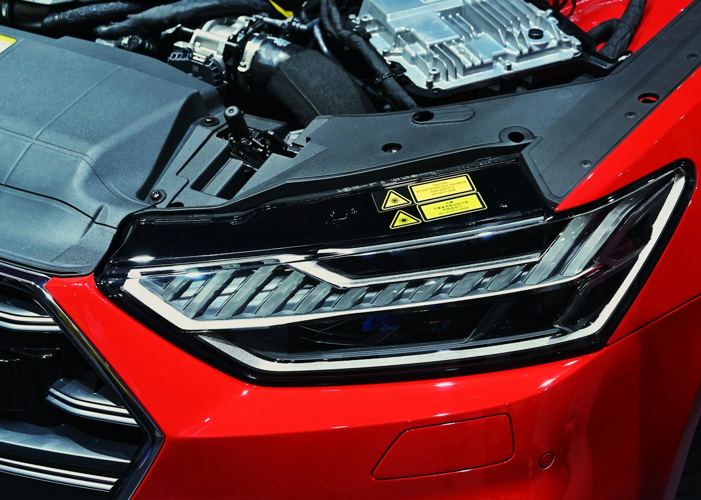 Far ve motor bölümü